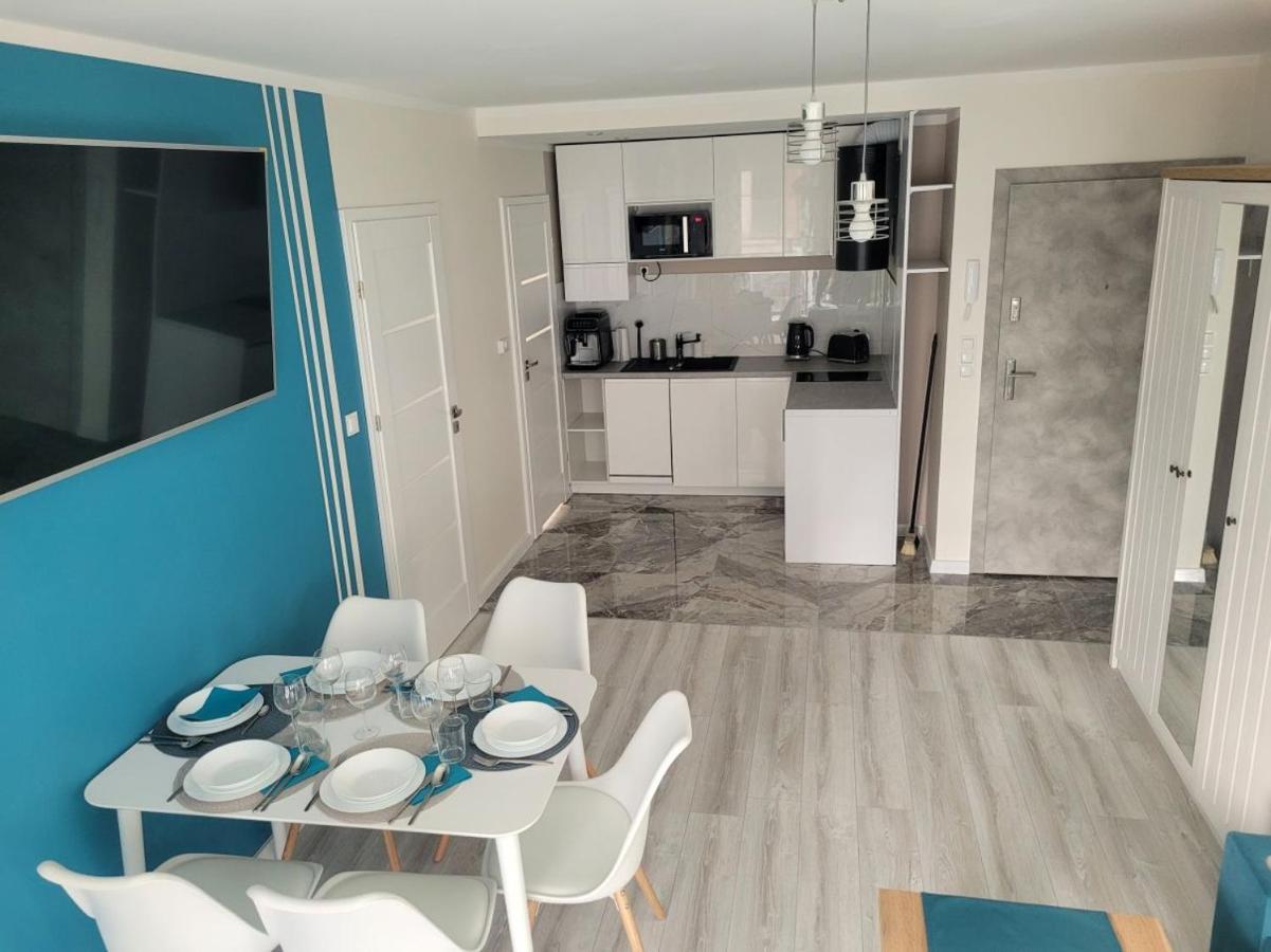 Pobierowo Baltic Apartament Turkusowy Eksteriør bilde