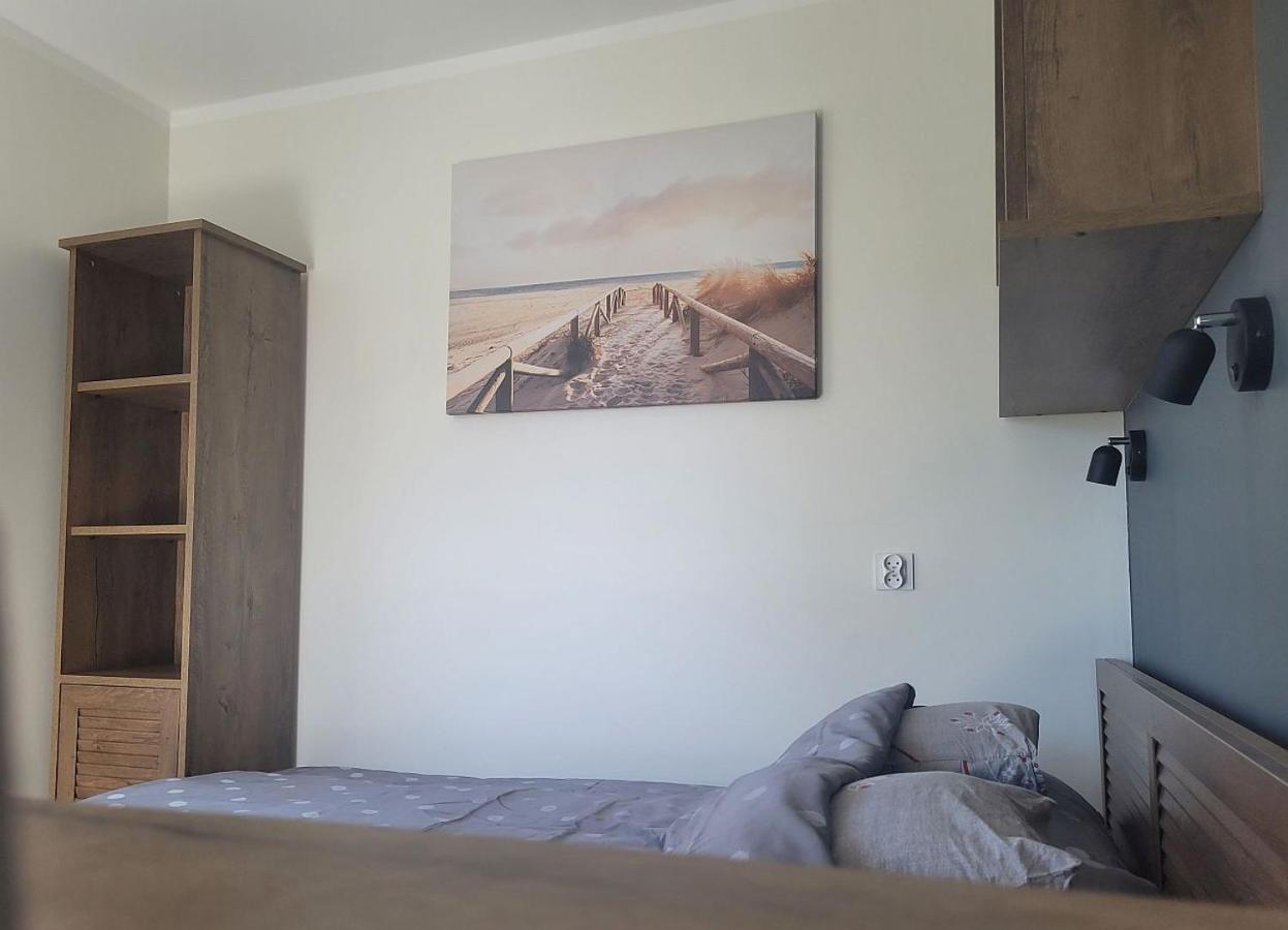 Pobierowo Baltic Apartament Turkusowy Eksteriør bilde